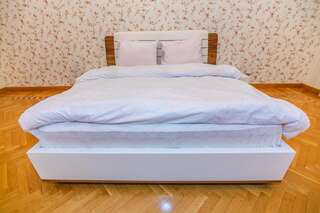 Апартаменты Apartment on Tarqovu Otto klub Баку Апартаменты-21