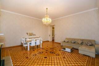 Апартаменты Apartment on Tarqovu Otto klub Баку Апартаменты-76